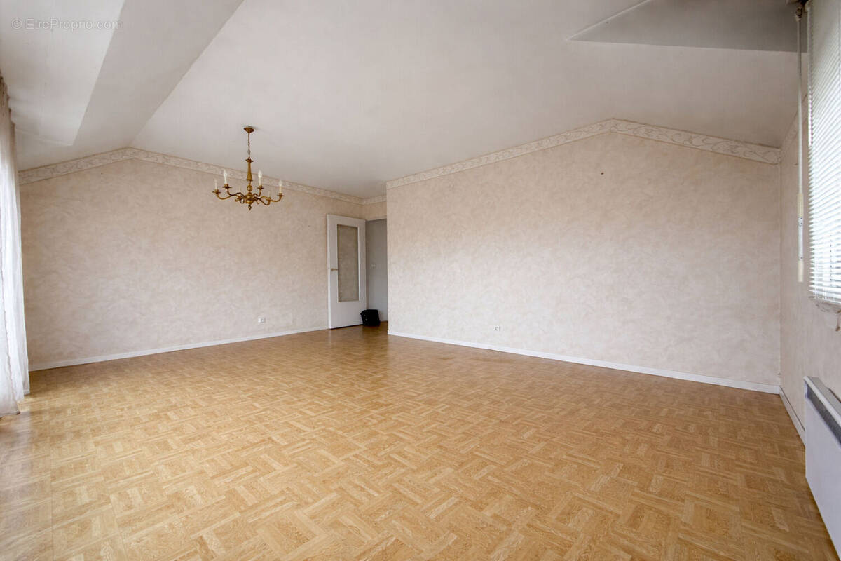 Appartement à TRIEL-SUR-SEINE