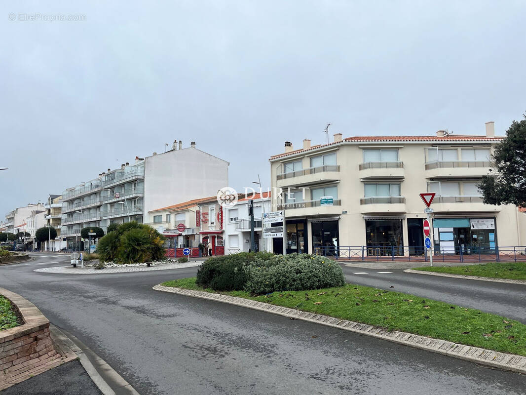 Commerce à SAINT-GILLES-CROIX-DE-VIE