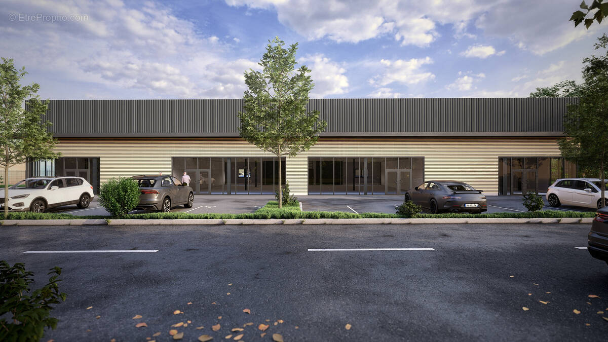 Commerce à SAINT-DENIS-LES-BOURG