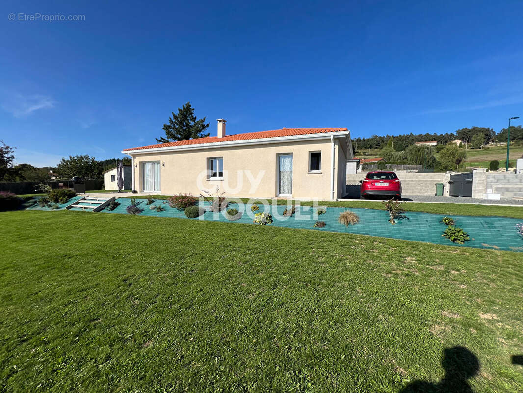 Maison à ROZIER-EN-DONZY