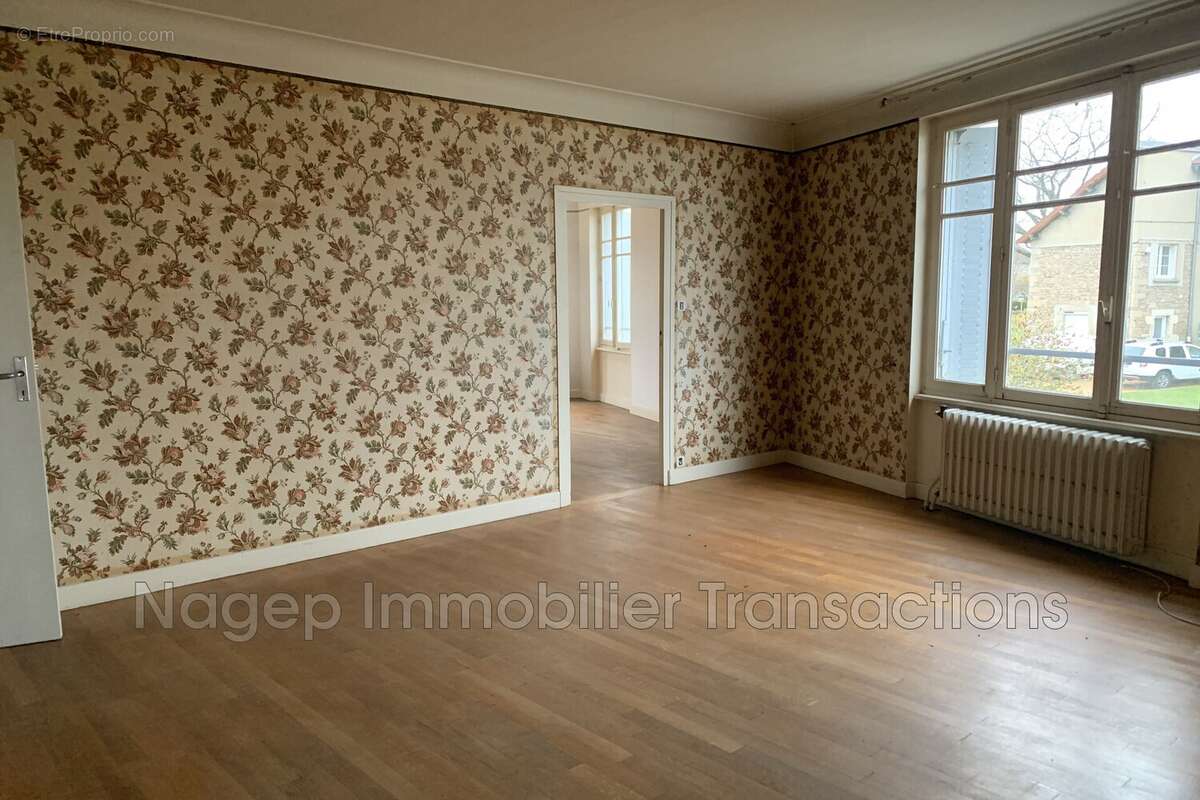 Maison à SERVANT