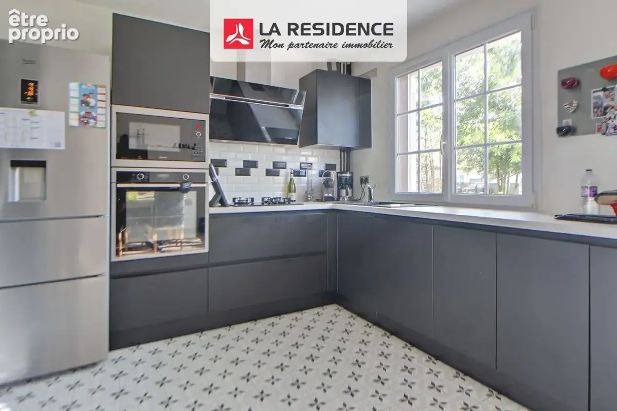 Maison 7 pièces 117 m² à vendre à Vernouillet (78540) - photo 3