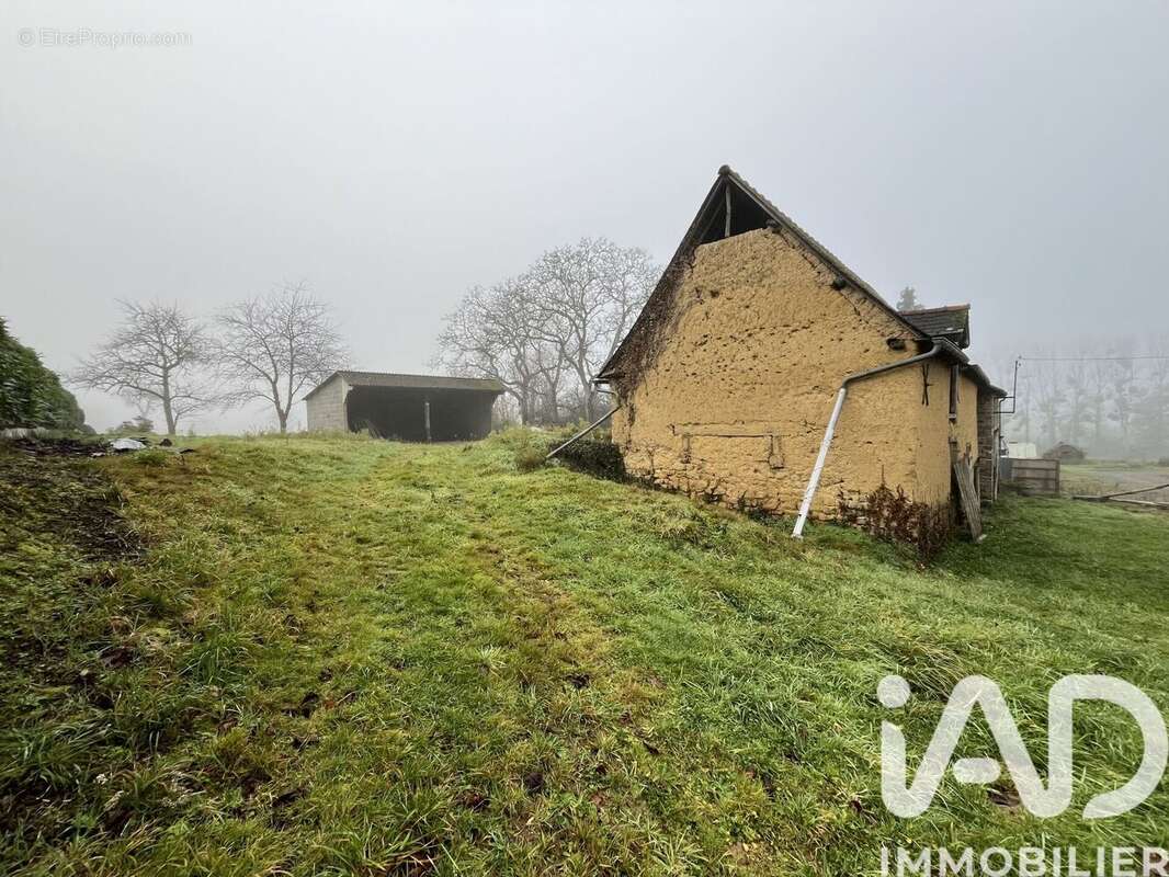 Photo 3 - Maison à MEZIERES-SUR-COUESNON