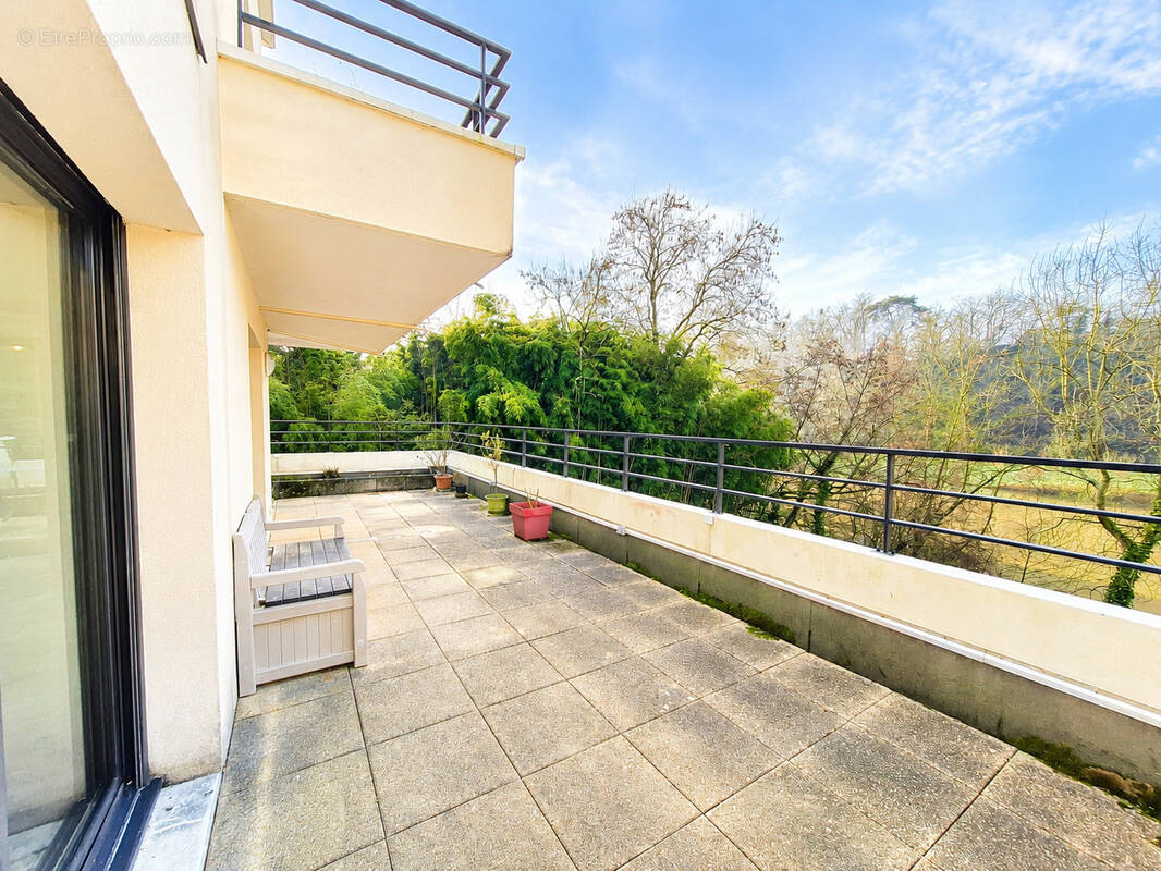 Appartement à SEGRE