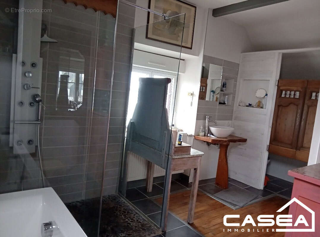 Maison à PLONEOUR-LANVERN