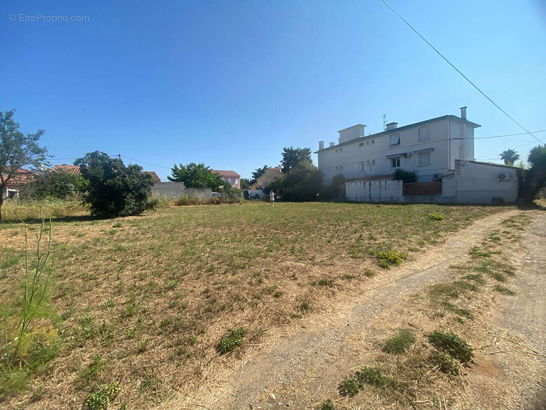 Terrain à LA SEYNE-SUR-MER