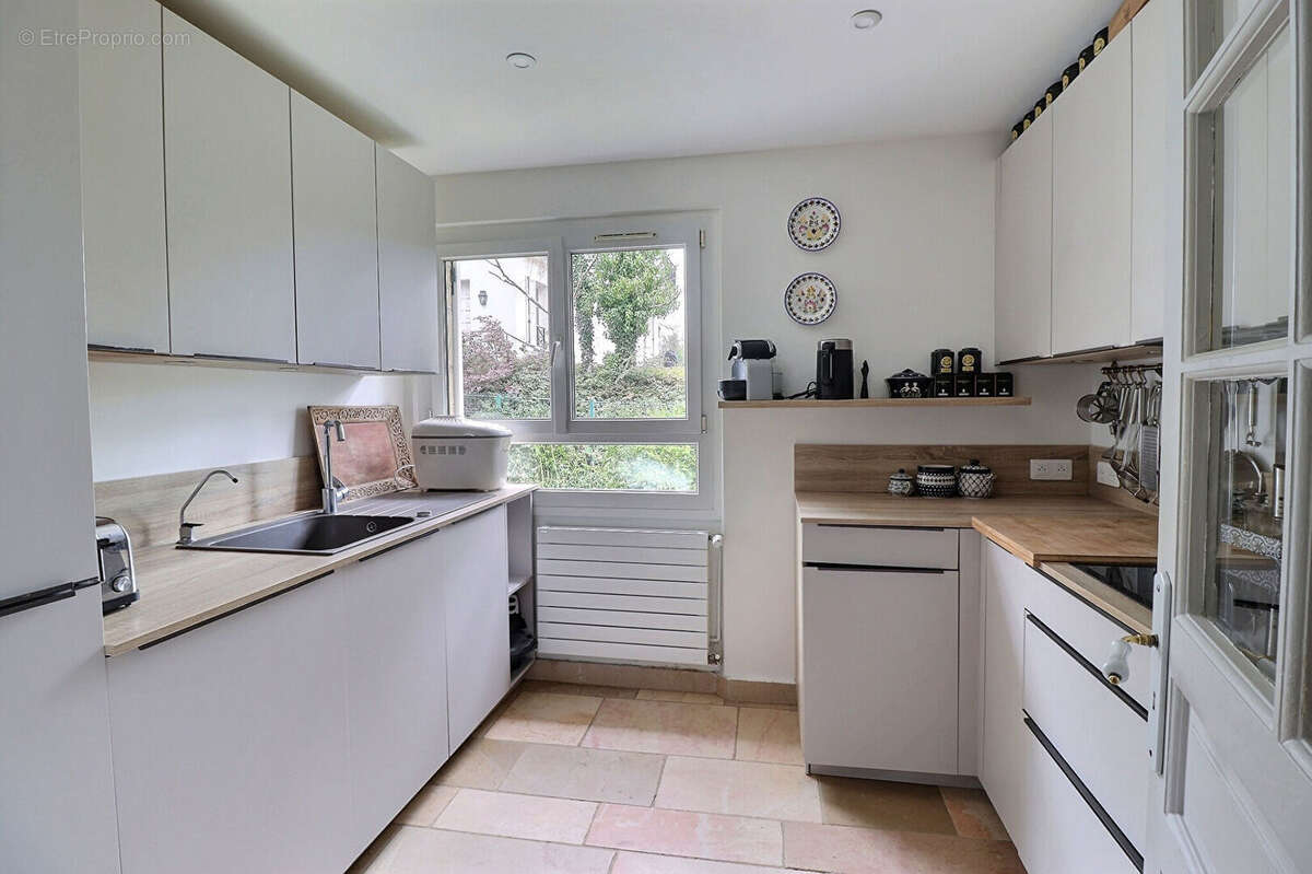 Maison à L'ETANG-LA-VILLE