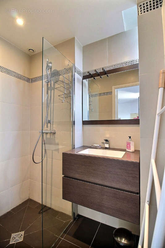 Appartement à PARIS-6E