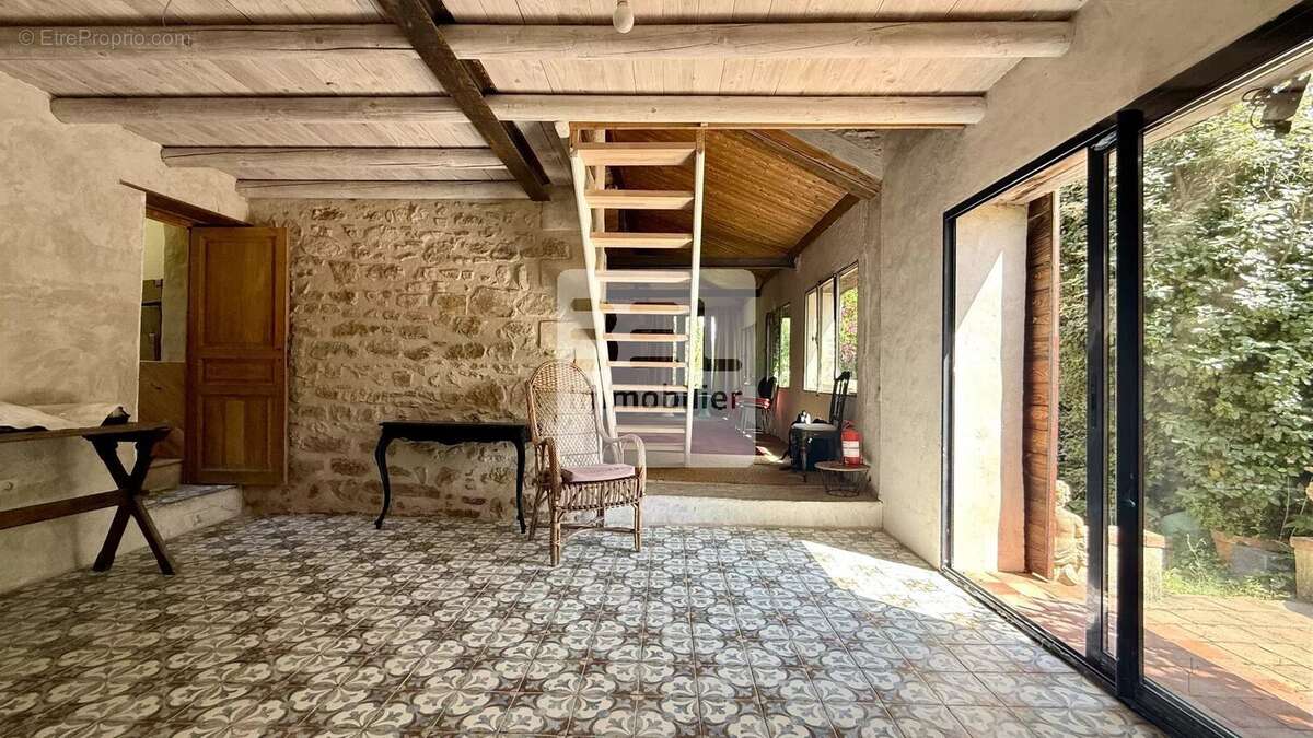 Maison à UZES