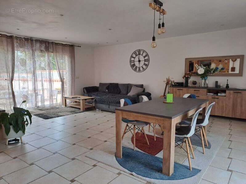 Maison à SAINTE-MARIE