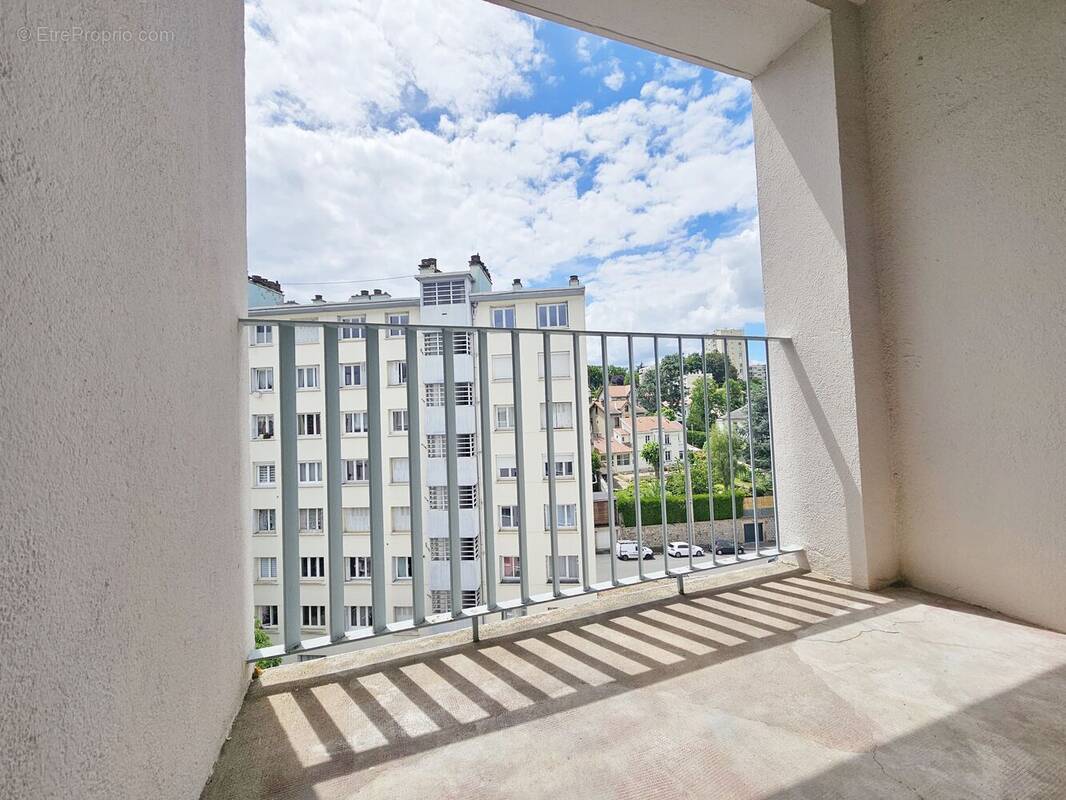 Photo 1 - Appartement à SAINT-ETIENNE