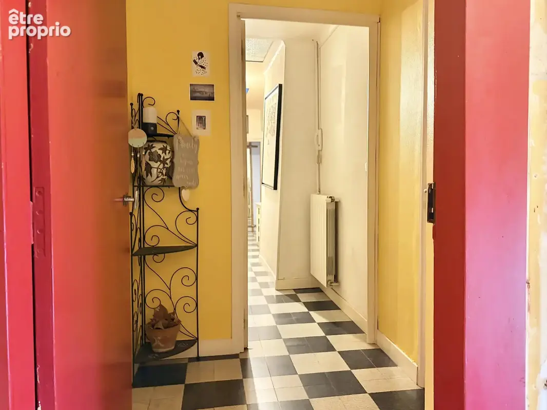 Emplacement privilégié – Appartement calme au dernier étage, au cœur du centre historique - photo 6