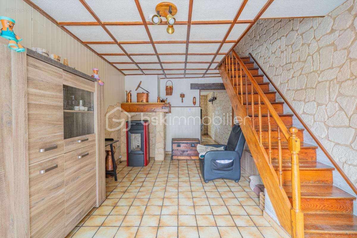 Maison à CULOZ