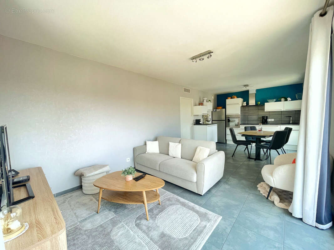 Appartement à VERNAISON
