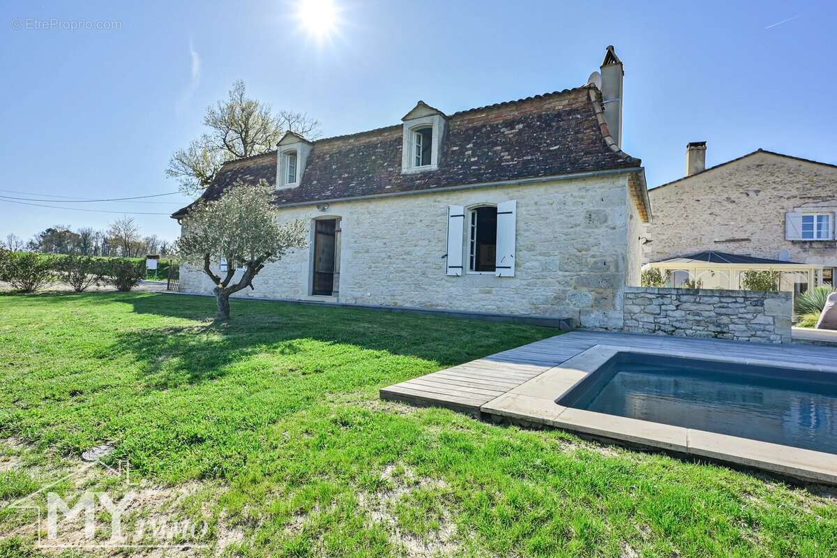 Maison à SAINT-MEARD-DE-GURCON