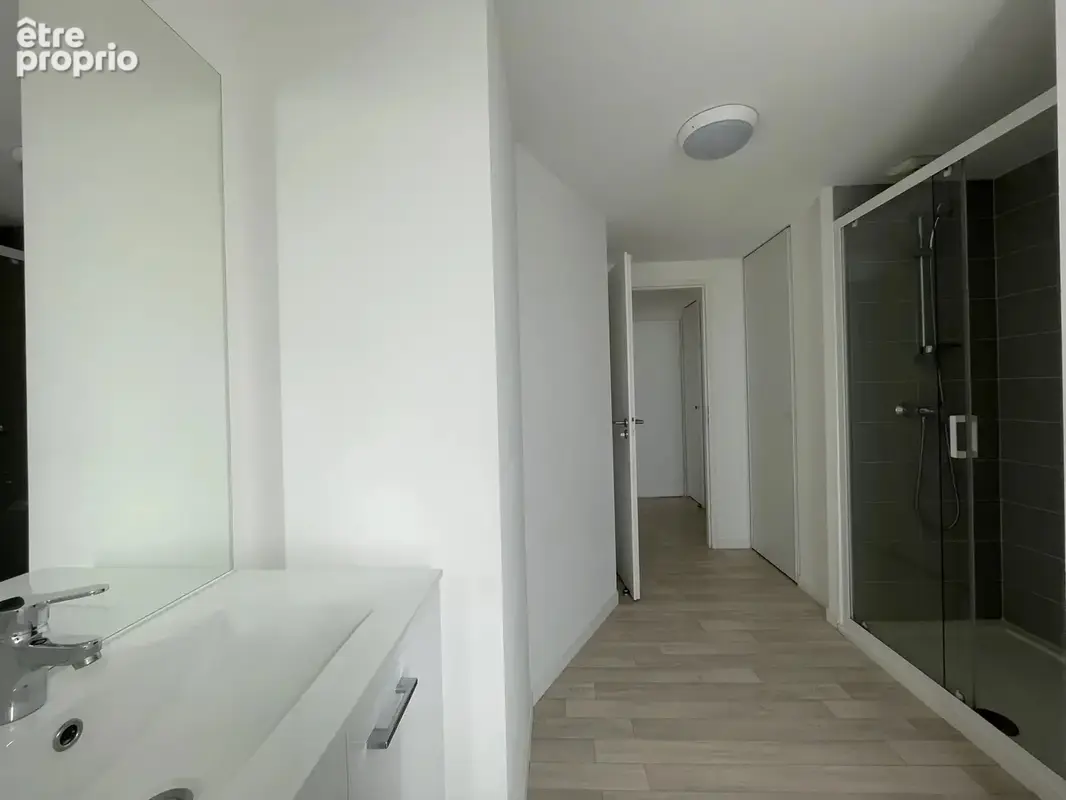Bouguenais – neustrie  t2 45 m² – terrasse 18 m² – parking - photo 6