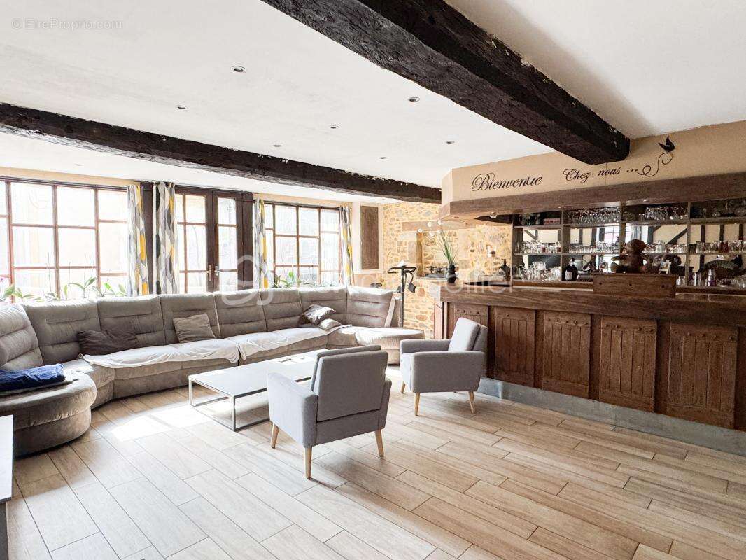 Maison à LA GUERCHE-DE-BRETAGNE