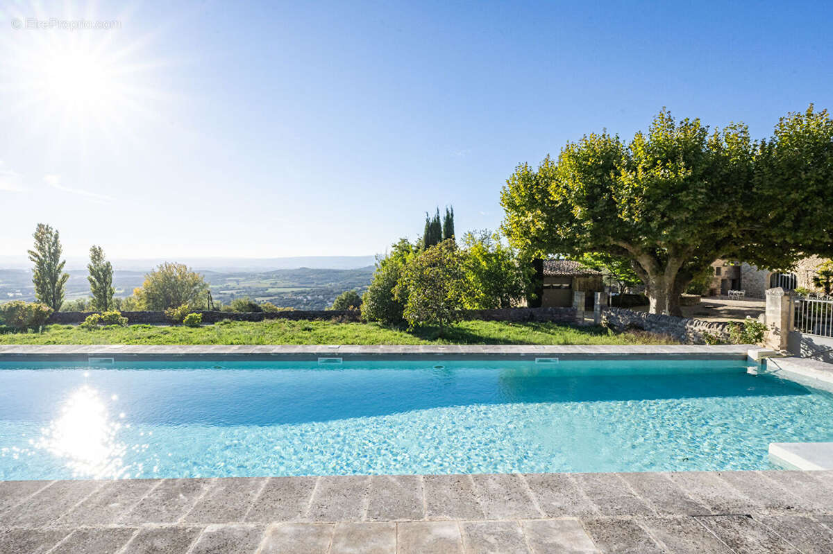 A vendre L'une des plus belles propriétés de la Drôme Provençale - photo 7