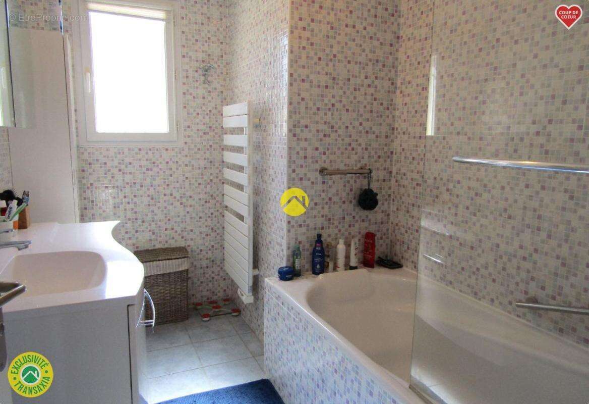 Maison à MONTRICHARD