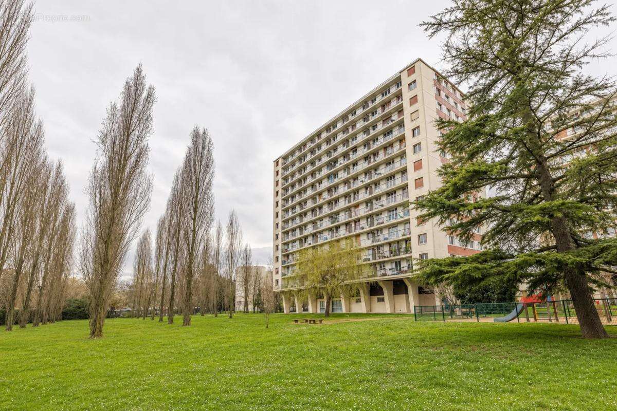 Appartement à LONGJUMEAU