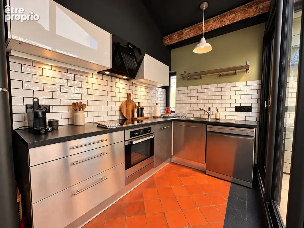 Triplex Atypique avec Terrasse et Garage - photo 3
