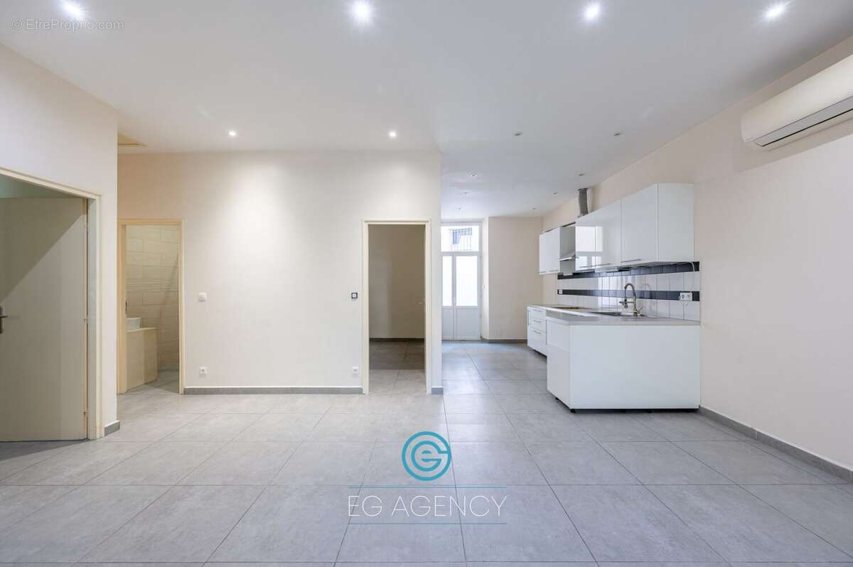Maison à MARSEILLE-4E