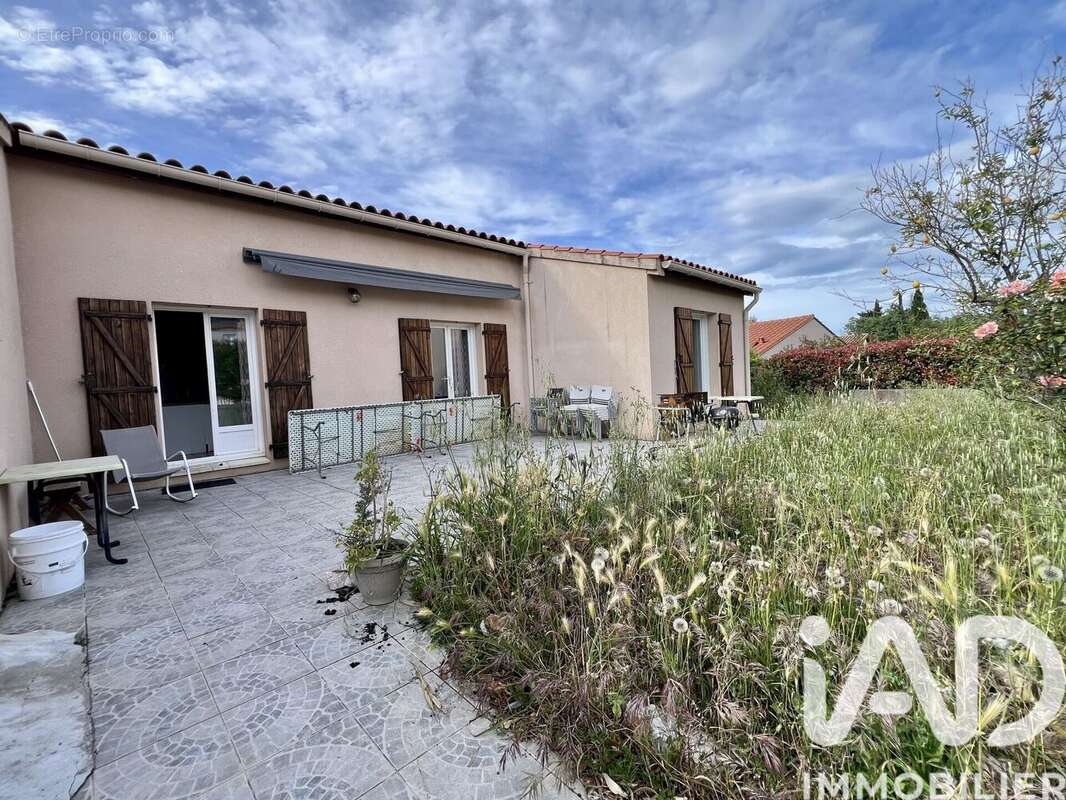 Photo 2 - Maison à SAINT-CYPRIEN