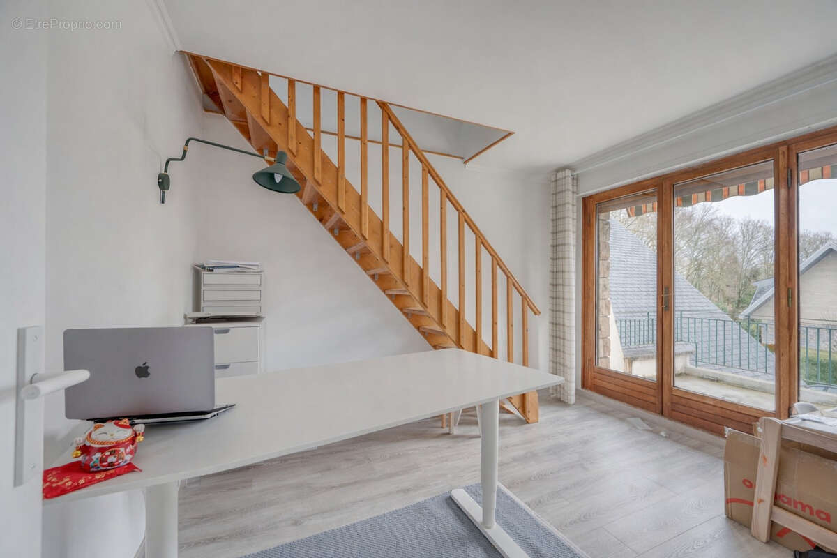 Maison à L'ETANG-LA-VILLE