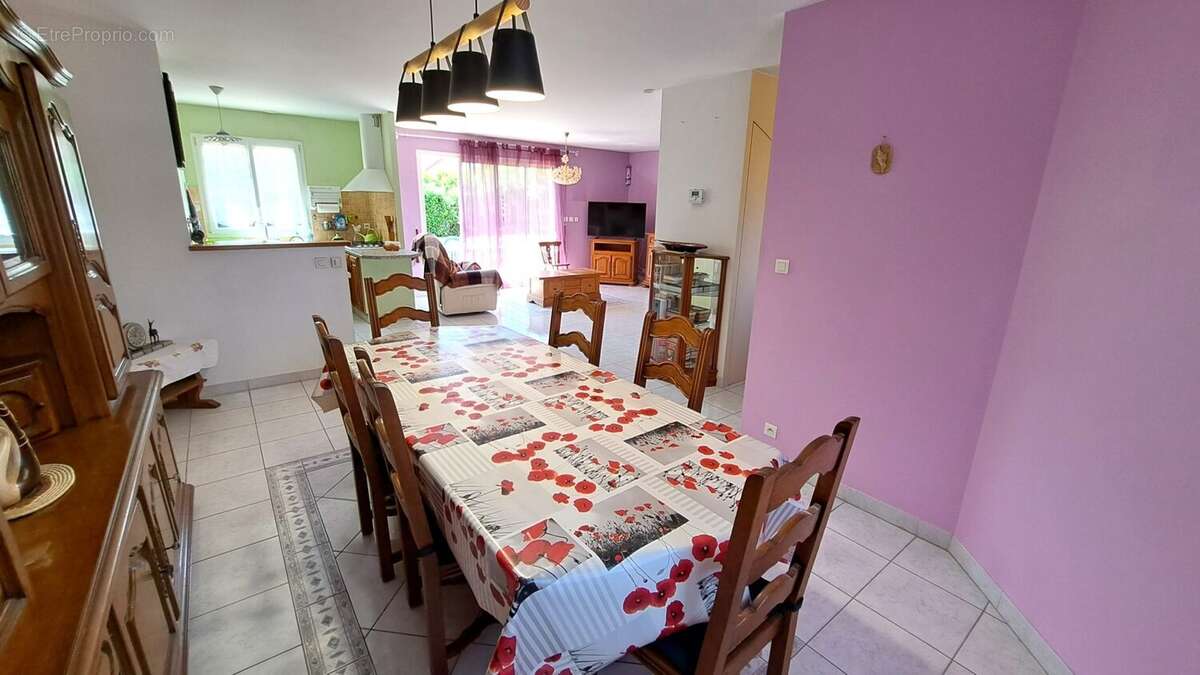 Maison à MARCOUSSIS