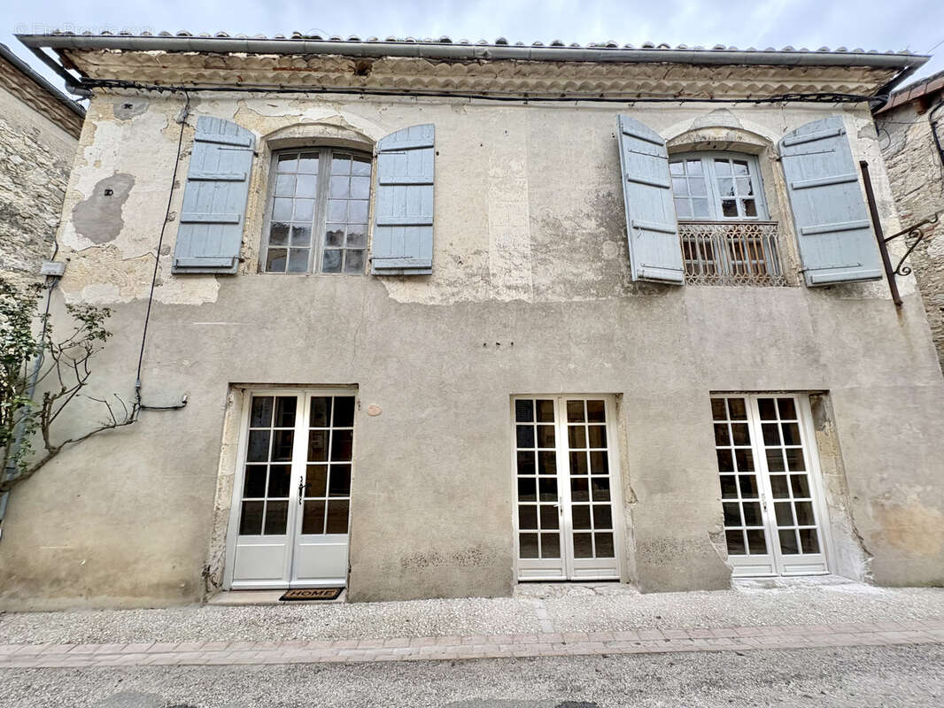 Maison à LA ROMIEU