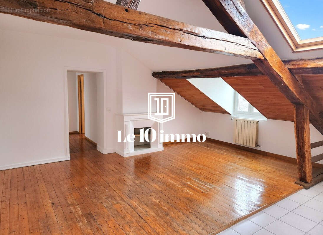 Salon - Appartement à NANTES