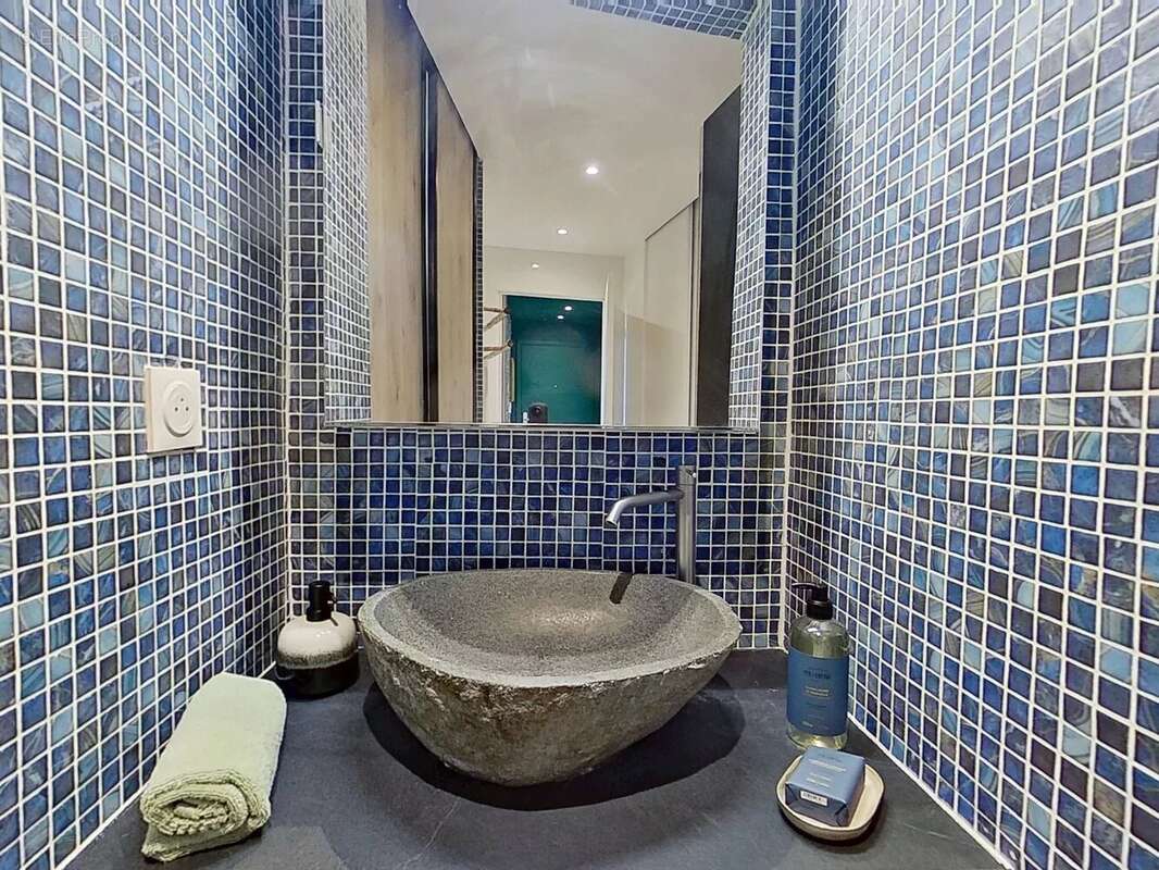 Appartement à HYERES