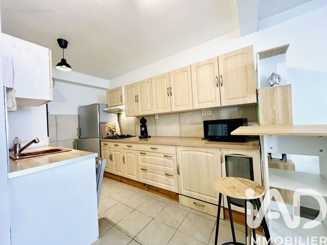 Appartement 63 m² à Fleury  - photo 7