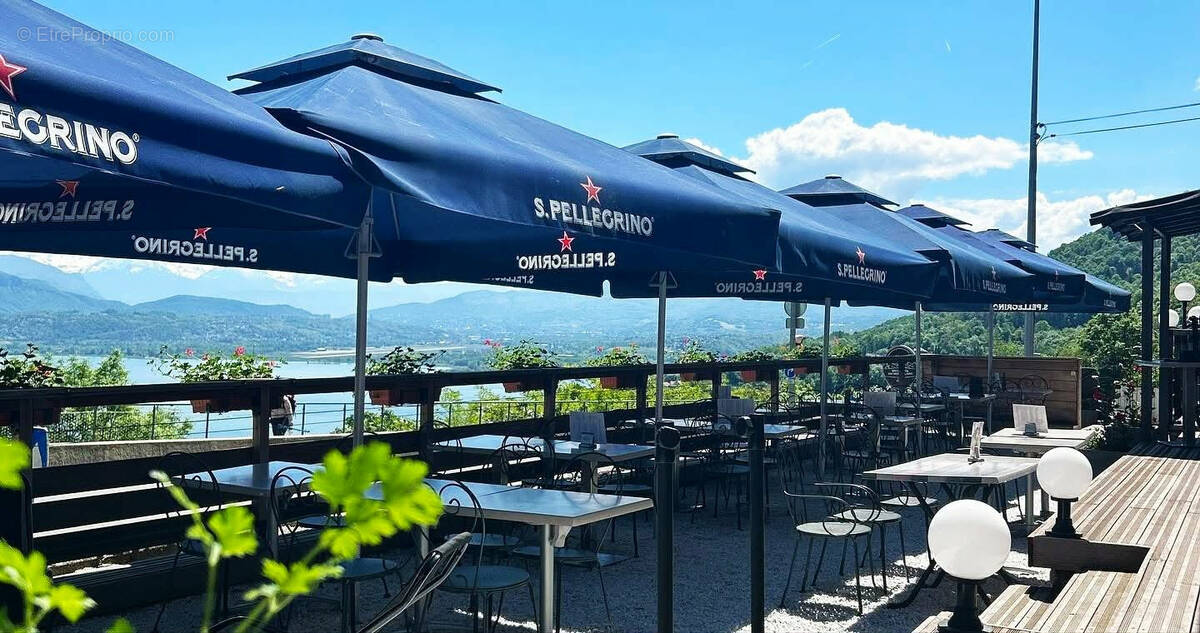 Commerce à BOURDEAU