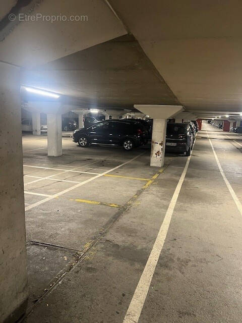 Parking à BOULOGNE-BILLANCOURT