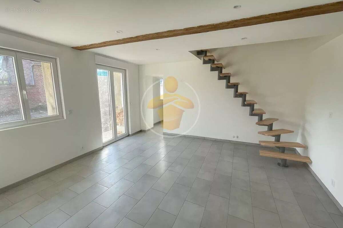 Maison à ANGUILCOURT-LE-SART