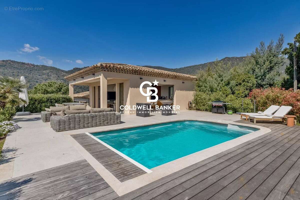 Maison à RAYOL-CANADEL-SUR-MER