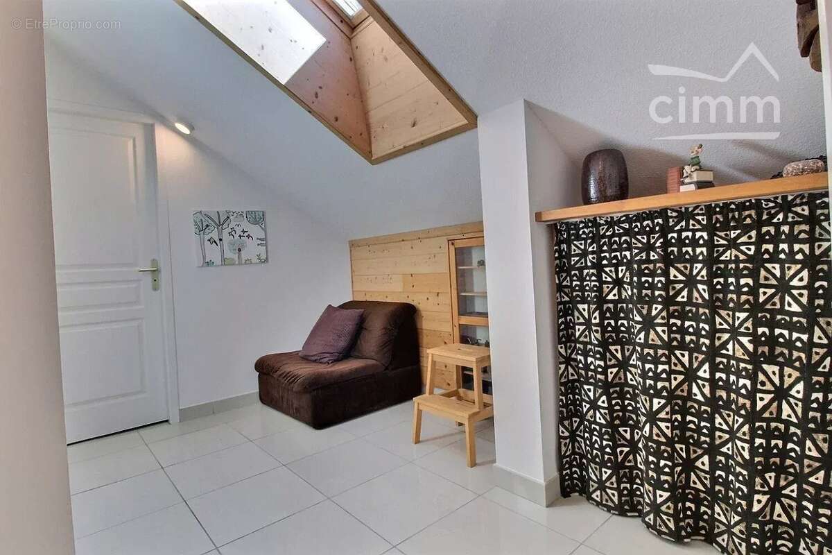 Maison à LES ADRETS