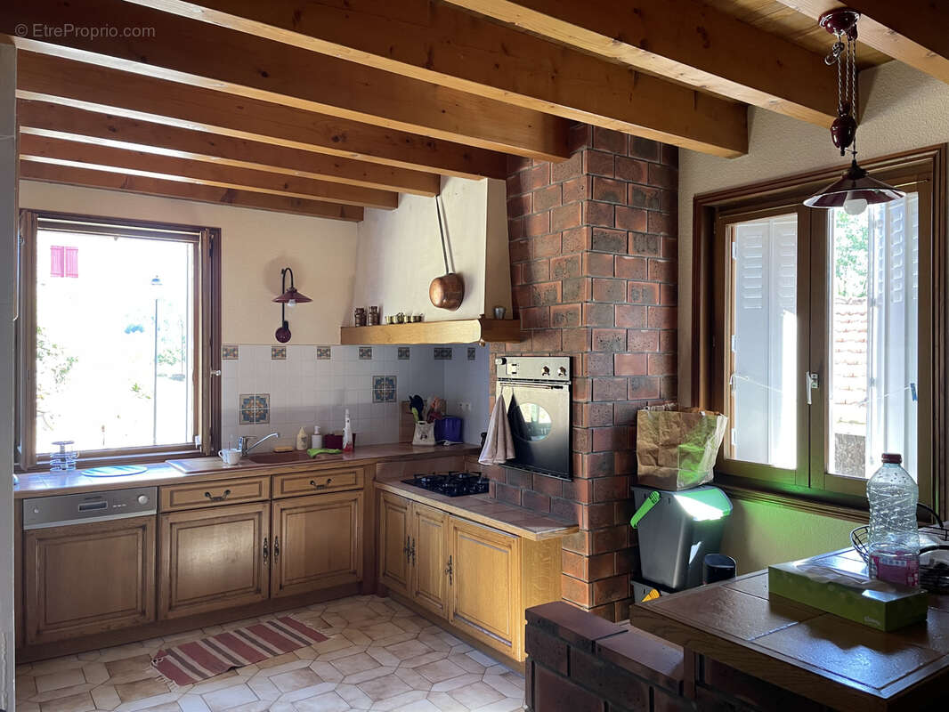 Maison à LES SALLES