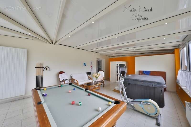 Maison à PONT-DE-VAUX