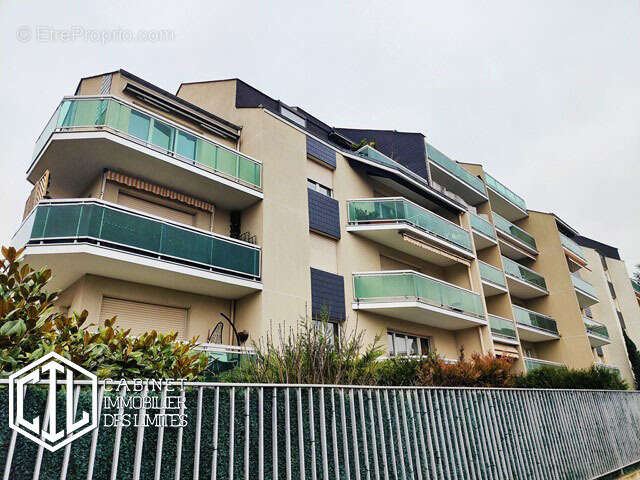 Appartement F3 - photo 2