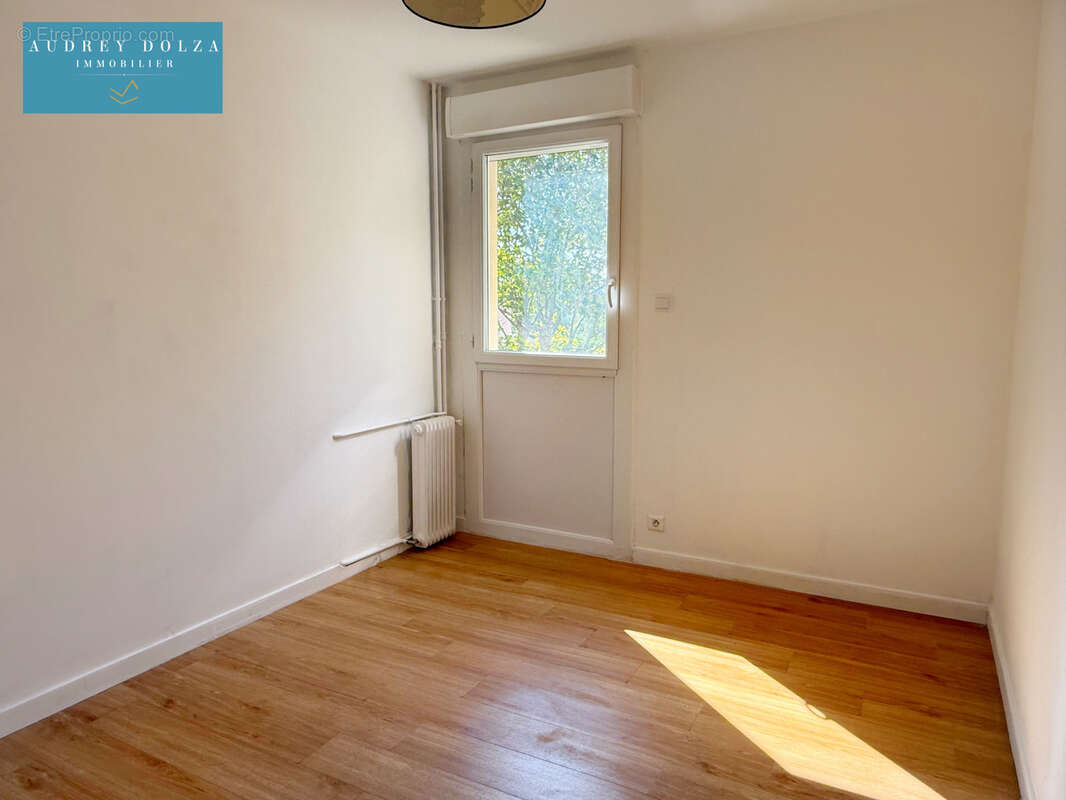 EN EXCLUSIVITÉ SUR MARIGNANE - Appartement de type 4 - 66 m2 - 130 000€ FAI - photo 7