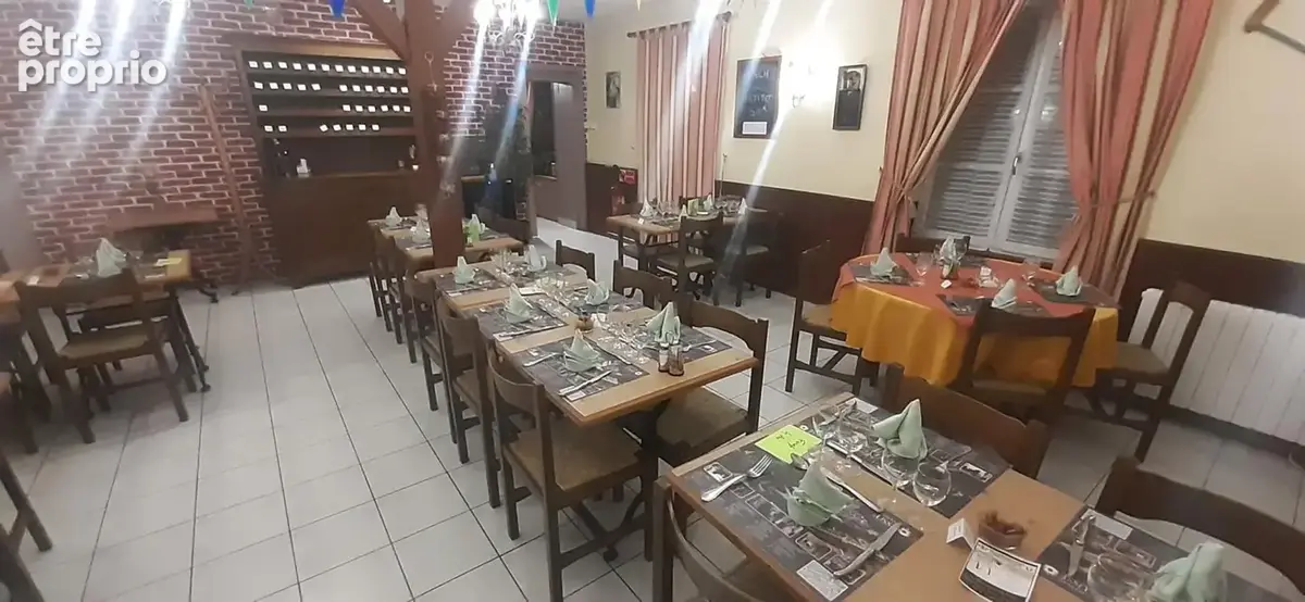 Murs de restaurant et 3 appartements T3 - photo 4
