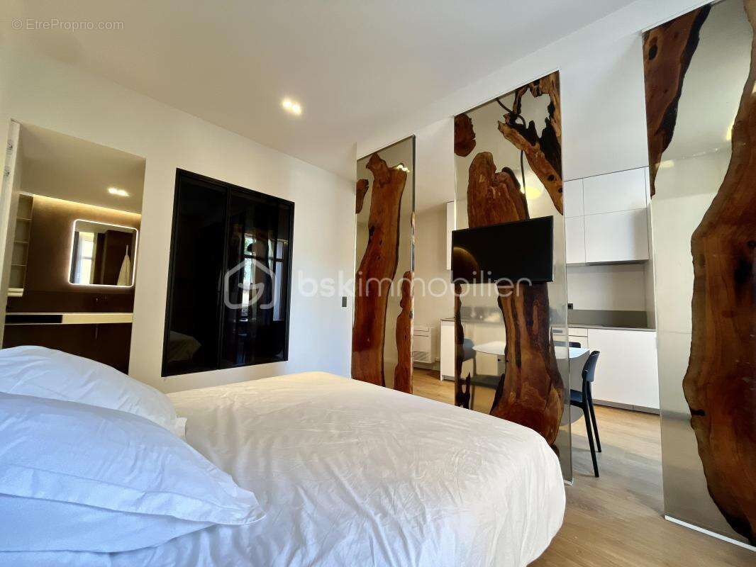 Appartement entièrement rénové - Centre ville - photo 2