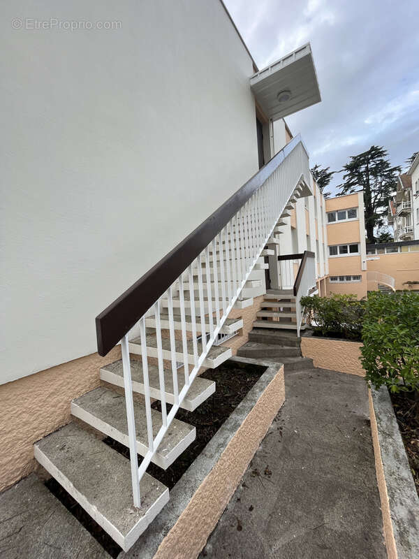 Appartement à BILLERE