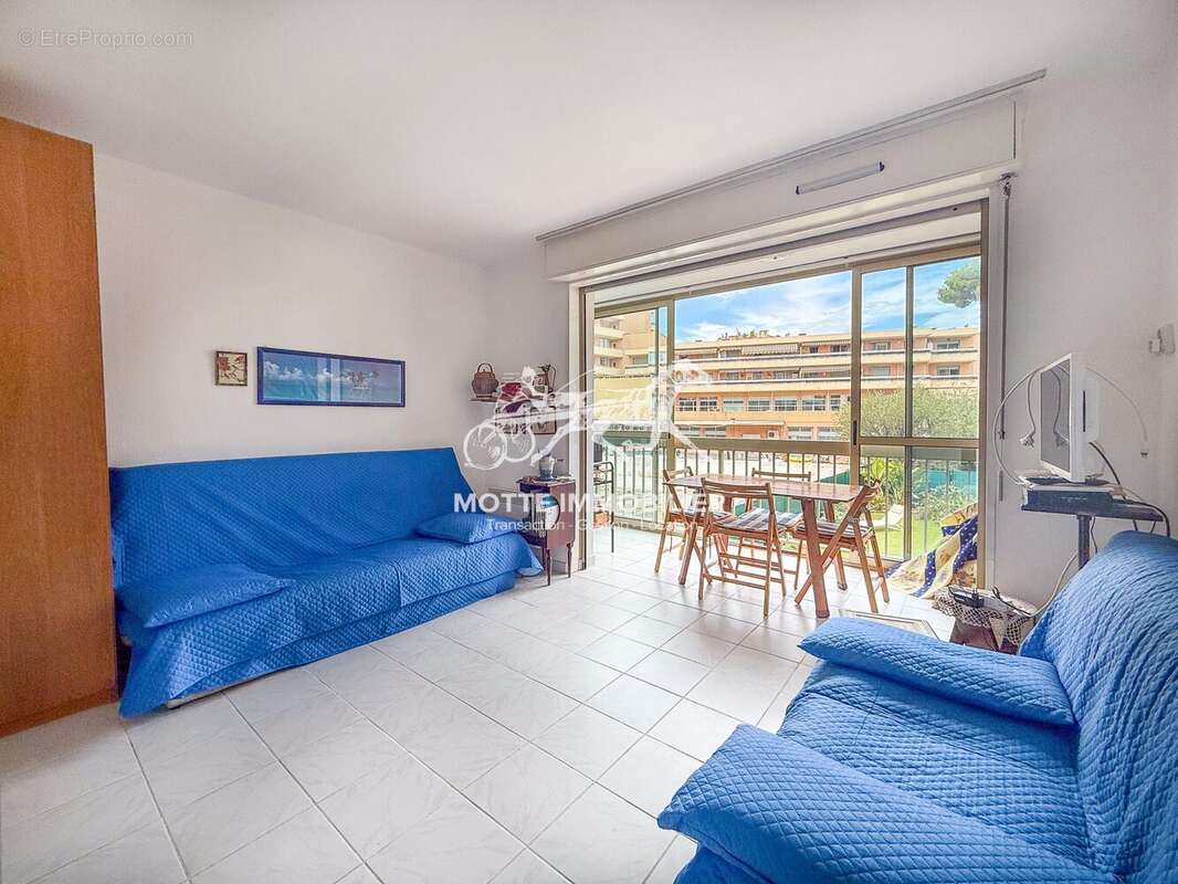 Appartement à CAGNES-SUR-MER