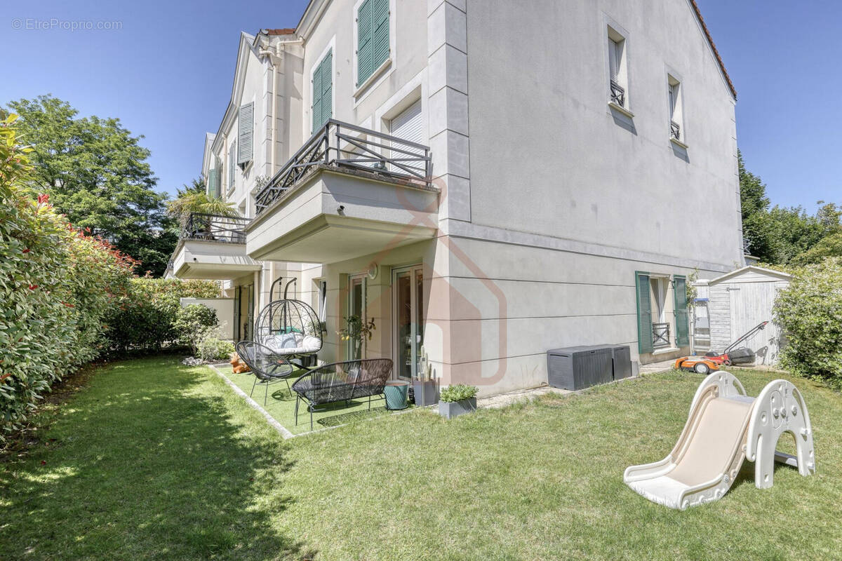 Appartement à THIAIS