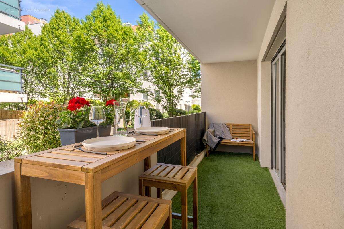 Appartement à LYON-9E