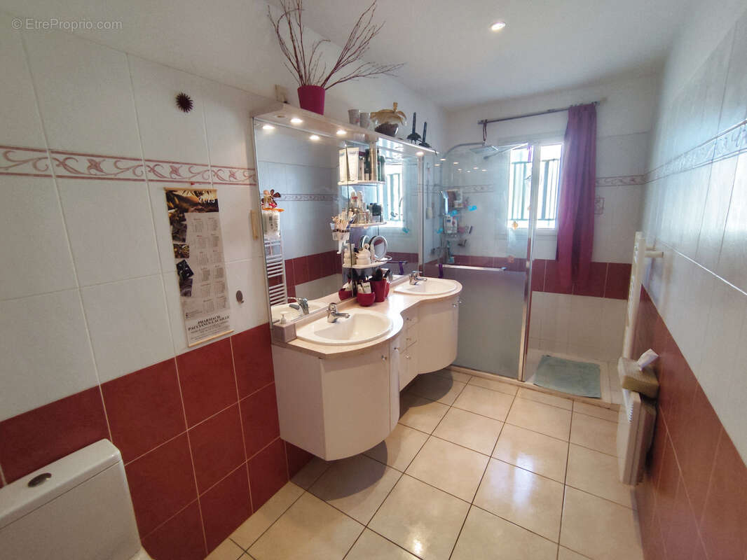 Maison à SAINT-JEAN-LASSEILLE