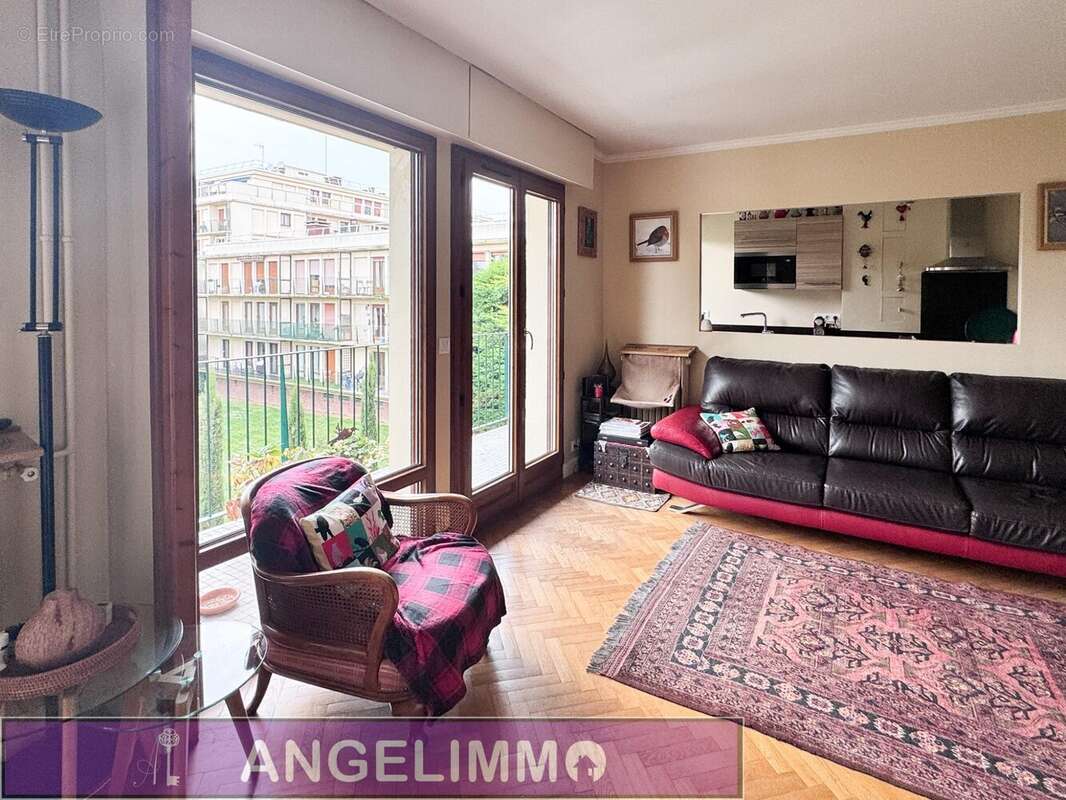 Appartement à LE PLESSIS-BOUCHARD